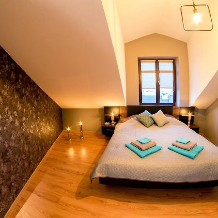 Style Apartment Next To Kazimierz And Old Town + Netflix Krakau Buitenkant foto